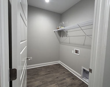 158 The Villas Way - Photo Thumbnail 13