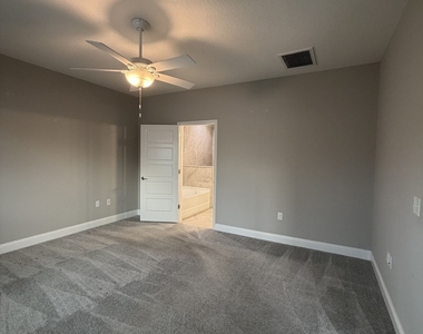 158 The Villas Way - Photo Thumbnail 35
