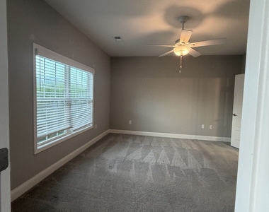 158 The Villas Way - Photo Thumbnail 36