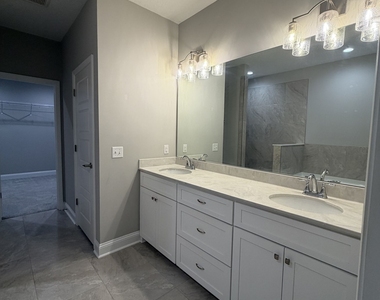 158 The Villas Way - Photo Thumbnail 41