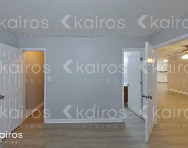 223 Peltry Drive - Photo Thumbnail 8
