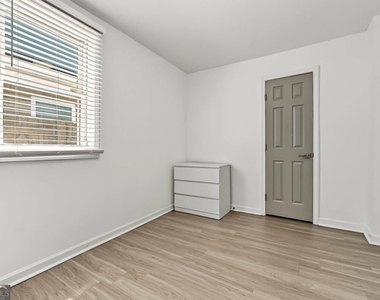 1416 Graymont Drive Sw - Photo Thumbnail 12