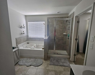 7764 Rutgers Circle - Photo Thumbnail 9