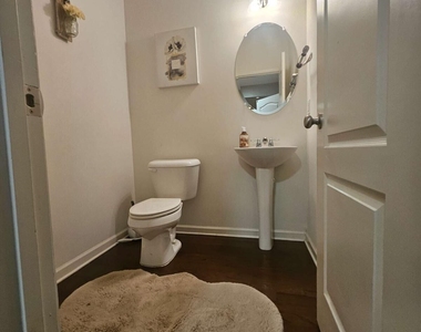7764 Rutgers Circle - Photo Thumbnail 6