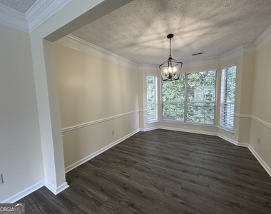 4800 Streamside Drive - Photo Thumbnail 3
