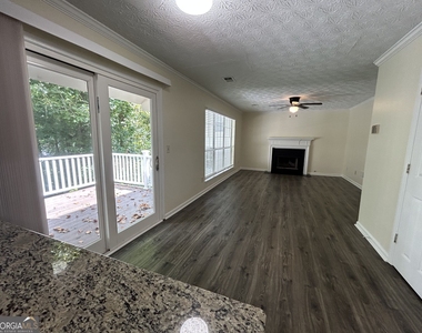 4800 Streamside Drive - Photo Thumbnail 8