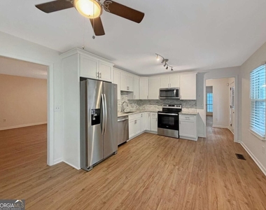 2899 Cardinal Trace - Photo Thumbnail 6