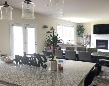 7620 Farrow Pass Circle - Photo Thumbnail 6