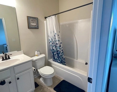 7620 Farrow Pass Circle - Photo Thumbnail 24