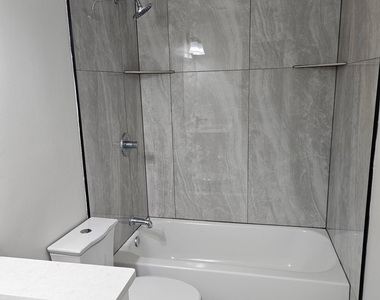 5604 Estates Court - Photo Thumbnail 25