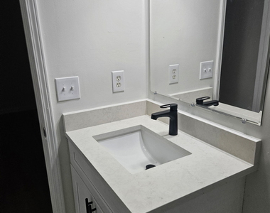 5604 Estates Court - Photo Thumbnail 26