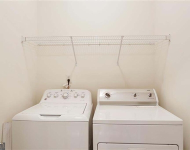 5060 Windcrest Lane - Photo Thumbnail 15