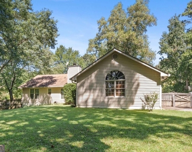 1893 Stanton Way - Photo Thumbnail 28