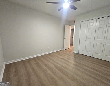 2270 Newport Landing - Photo Thumbnail 11