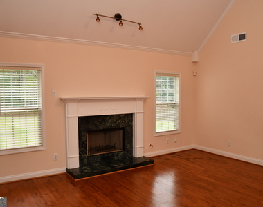 4235 Old Wood Drive - Photo Thumbnail 9