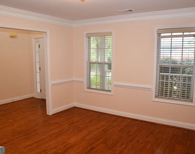 4235 Old Wood Drive - Photo Thumbnail 11