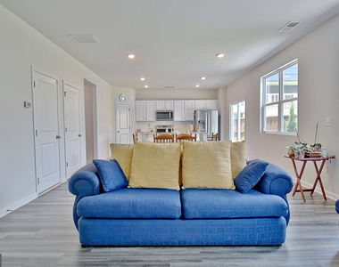 8077 Rudder Circle - Photo Thumbnail 26