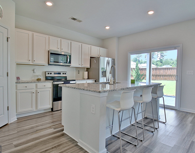 8077 Rudder Circle - Photo Thumbnail 15