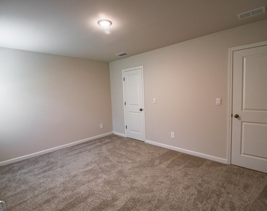 3177 Train Street - Photo Thumbnail 28
