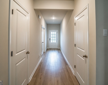 3177 Train Street - Photo Thumbnail 2