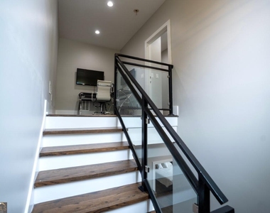 1099 Vista Trail Ne - Photo Thumbnail 39