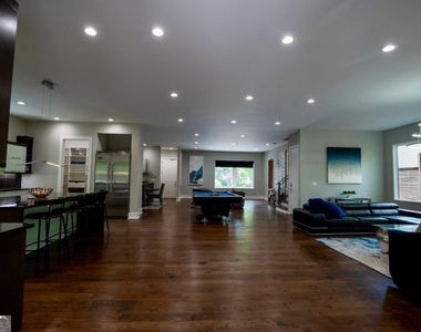 1099 Vista Trail Ne - Photo Thumbnail 6