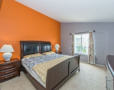 3316 Park Pl - Photo Thumbnail 10
