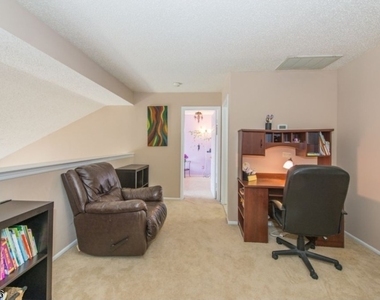 3316 Park Pl - Photo Thumbnail 13