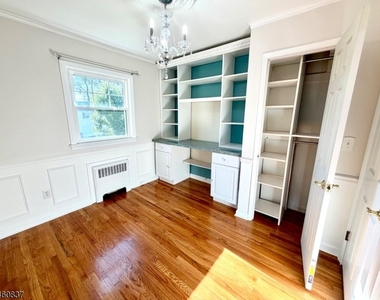 827 Savitt Pl - Photo Thumbnail 18