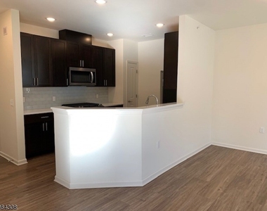 66 Passaic Ave - Photo Thumbnail 6