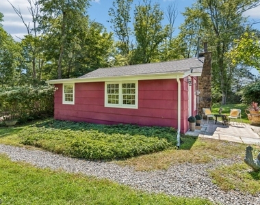 147 Ironia Rd - Photo Thumbnail 29