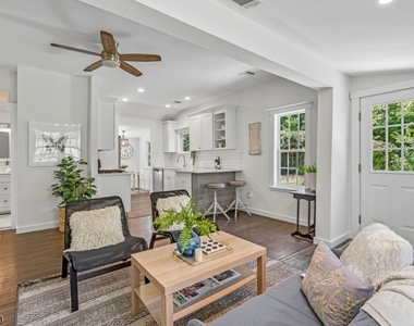 147 Ironia Rd - Photo Thumbnail 3