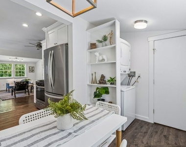 147 Ironia Rd - Photo Thumbnail 15