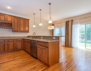 17 Halina Ln - Photo Thumbnail 2
