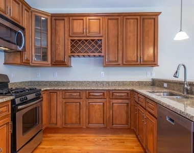 17 Halina Ln - Photo Thumbnail 3