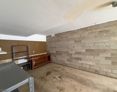 67 Woodmont Dr - Photo Thumbnail 32