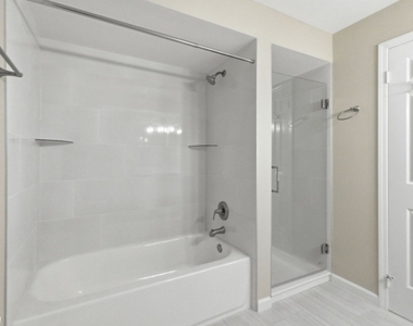 125 Smithfield Ct - Photo Thumbnail 18