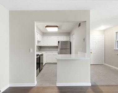 125 Smithfield Ct - Photo Thumbnail 9
