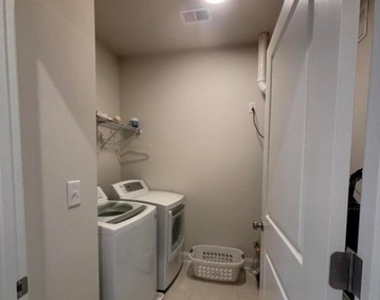 25 Chapel Ln - Photo Thumbnail 16