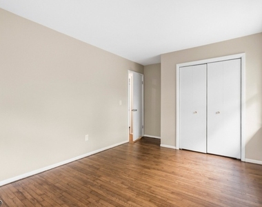 415 Morningside Ave - Photo Thumbnail 15