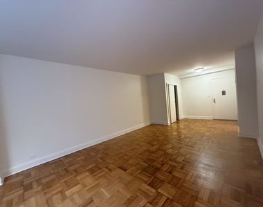 412 East 55th Street - Photo Thumbnail 8