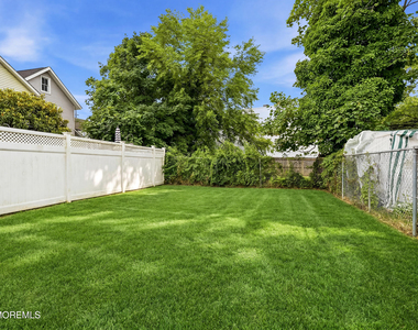 1114 Summerfield Avenue - Photo Thumbnail 19