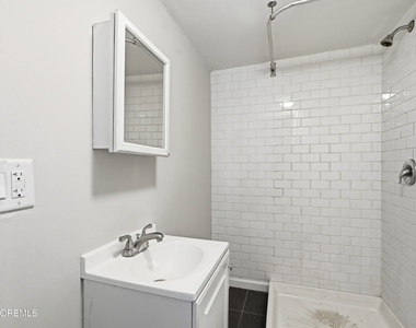 1114 Summerfield Avenue - Photo Thumbnail 11