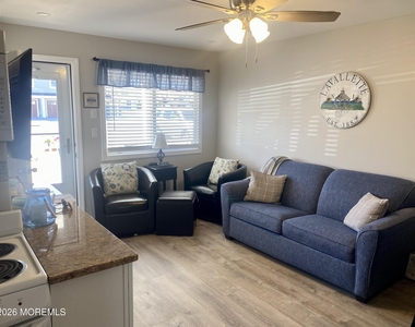 2307 Grand Central Avenue - Photo Thumbnail 1