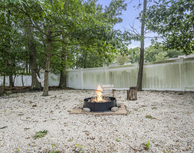 41 Carrie Drive - Photo Thumbnail 43