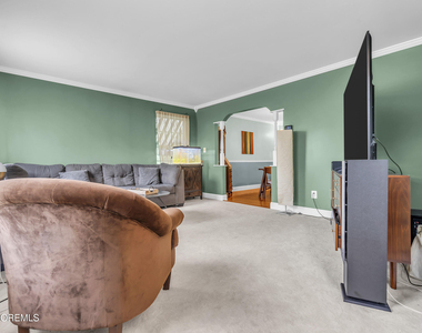 41 Carrie Drive - Photo Thumbnail 5