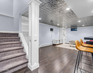 41 Carrie Drive - Photo Thumbnail 37
