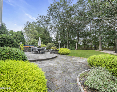 41 Carrie Drive - Photo Thumbnail 41
