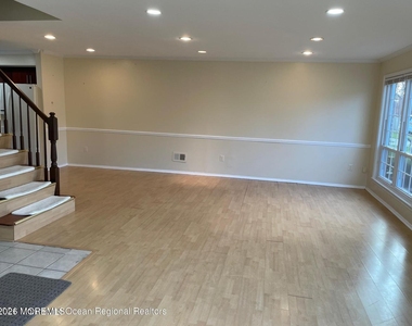 79 Dartmouth Place - Photo Thumbnail 5