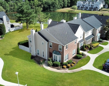 79 Dartmouth Place - Photo Thumbnail 1